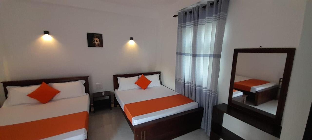 Lake Edge Resort Anuradhapura Exterior foto